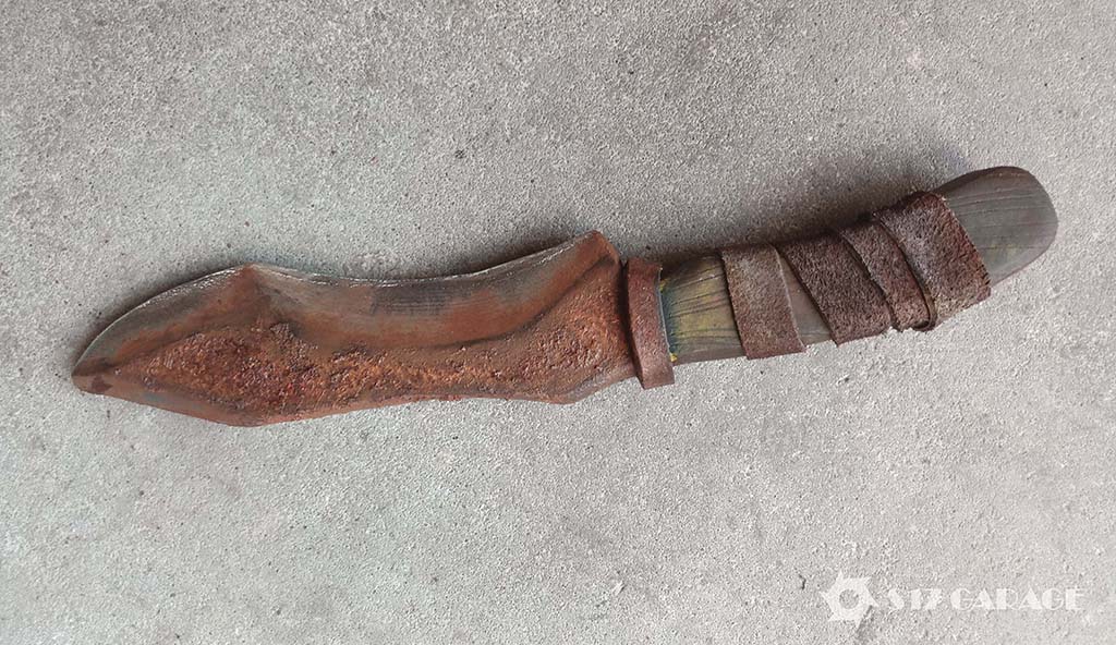 foam knife. rust effect. LARP weapon. postapocalyptic crafting