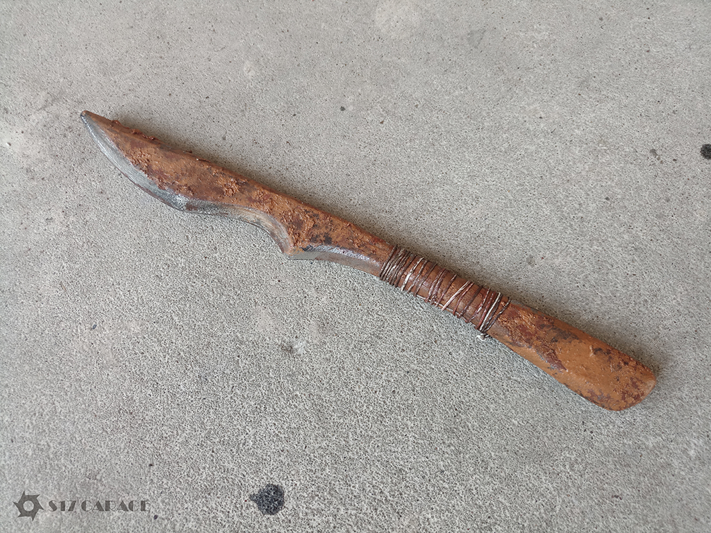 foam scalpel. rust effect. LARP weapon. postapocalyptic crafting